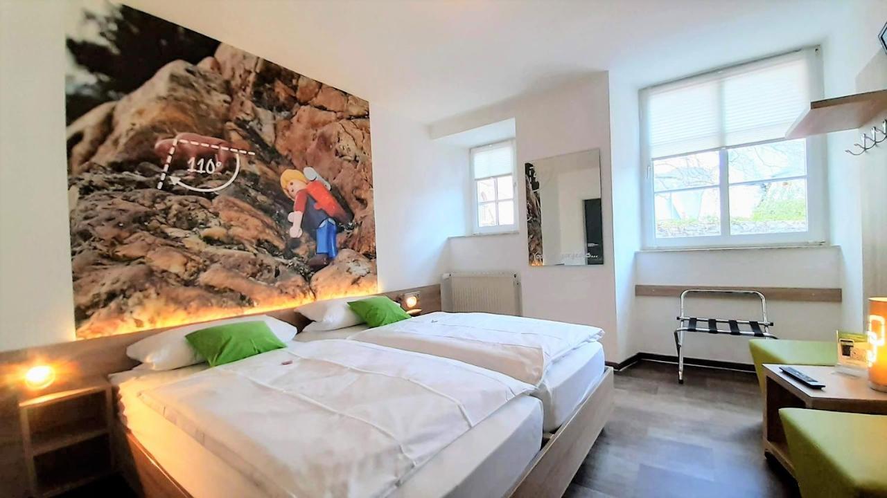 Winkelwerkstatt Hotel Krov Luaran gambar