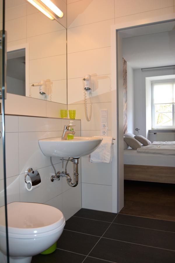 Winkelwerkstatt Hotel Krov Luaran gambar